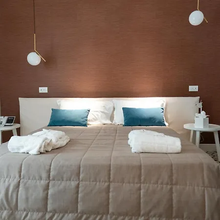 Ascosa - Relais Sul Mare Bed and Breakfast 4*